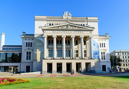 Opera House, Riga, Latvia, Europe Photographie de stock - Premium Libres de Droits, Code: 6119-09228657