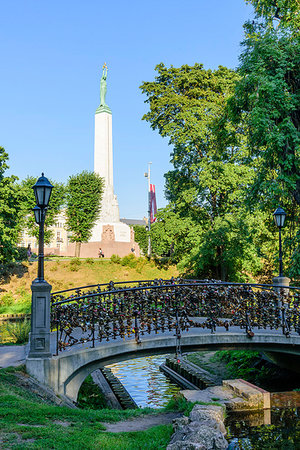 riga statues - Freedom Monument, Bastejkalna Parks, Riga, Latvia, Europe Stock Photo - Premium Royalty-Free, Code: 6119-09228634