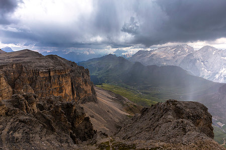 simsearch:6119-09228749,k - Marmolada from the top of Piz Pordoi during storm, Pordoi Pass, Fassa Valley, Trentino, Dolomites, Italy, Europe Stock Photo - Premium Royalty-Free, Code: 6119-09228738