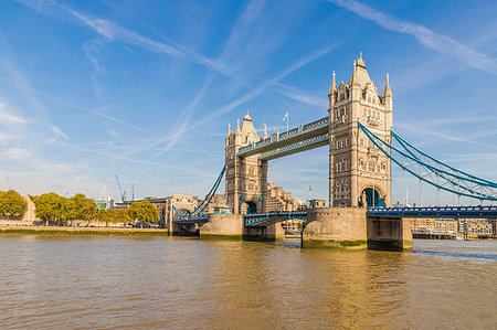 Tower Bridge and River Thames, London, England, United Kingdom, Europe Stock Photo - Premium Royalty-Free, Code: 6119-09228849