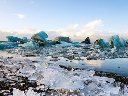 diminishing detail - Jokulsarlon Iceberg Glacier Lagoon, Iceland, Polar Regions Stock Photo - Premium Royalty-Free, Code: 6119-09228867