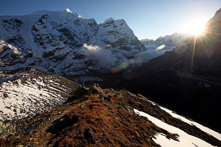 simsearch:6119-09161960,k - Mountain landscape at 5000 metres, high Khumbu, Himalayas, Nepal, Asia Foto de stock - Sin royalties Premium, Código: 6119-09229013