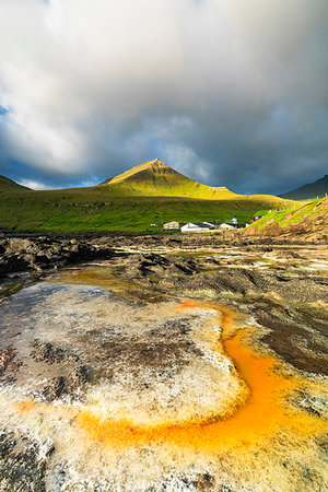 simsearch:6119-09161686,k - Rock formation in water, Gjogv, Eysturoy island, Faroe Islands, Denmark, Europe Foto de stock - Sin royalties Premium, Código: 6119-09238629