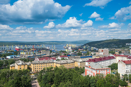 View over Murmansk, Russia, Europe Photographie de stock - Premium Libres de Droits, Code: 6119-09238730