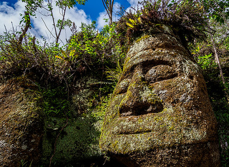 Face sculpture in Tuff rock, Asilo de la Paz, Highlands of Floreana (Charles) Island, Galapagos, UNESCO World Heritage Site, Ecuador, South America Stock Photo - Premium Royalty-Free, Code: 6119-09238844