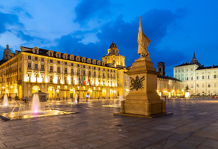 simsearch:6119-08658095,k - View of Piazza Castello surrounded by Palazzo Madama and Palazzo Reale at dusk, Turin, Piedmont, Italy, Europe Stock Photo - Premium Royalty-Free, Code: 6119-09239051