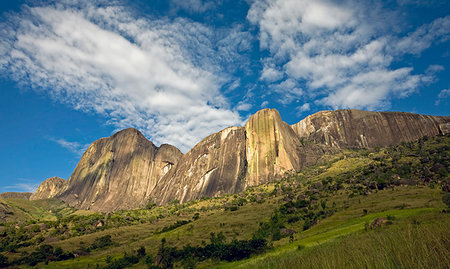 Tsaranoro Massif, southern Madagascar, Africa Stock Photo - Premium Royalty-Free, Code: 6119-09239025