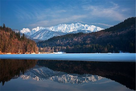 simsearch:6119-08062264,k - Hechtsee is a lake of Tyrol, Austria Photographie de stock - Premium Libres de Droits, Code: 6121-08107026