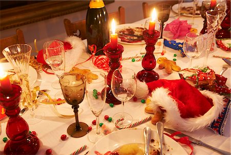 Christmas table set Stock Photo - Premium Royalty-Free, Code: 6122-07692815