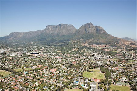 Table mountain and cape town cityscape Stock Photo - Premium Royalty-Free, Code: 6122-07694295