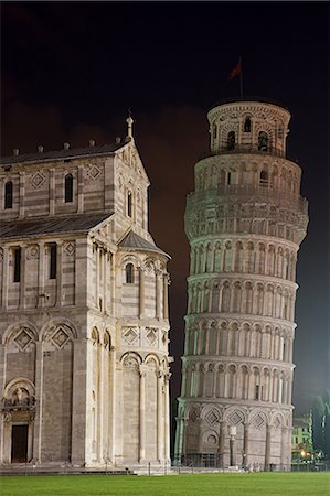 pisa - Leaning tower of Pisa, Italy Foto de stock - Sin royalties Premium, Código: 6122-07695369