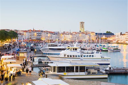 simsearch:6122-07695944,k - The old harbour, La Rochelle, Charente-Maritime, France Stock Photo - Premium Royalty-Free, Code: 6122-07695723