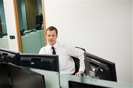 simsearch:632-07674665,k - Businessman in office Stock Photo - Premium Royalty-Free, Code: 6122-07696305