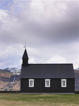 Church in rural field Stock Photo - Premium Royalty-Free, Code: 6122-07703309