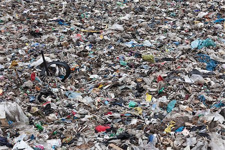 day - Landfill at garbage collection center Stock Photo - Premium Royalty-Free, Code: 6122-07704728