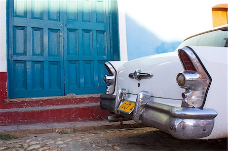 fender - Close up of vintage cars tail lights Stock Photo - Premium Royalty-Free, Code: 6122-07706924