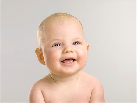 simsearch:614-02985024,k - Close up of laughing baby Stockbilder - Premium RF Lizenzfrei, Bildnummer: 6122-08212001