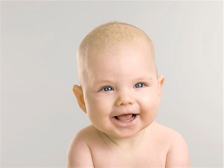 simsearch:614-02985024,k - Close up of laughing baby Stockbilder - Premium RF Lizenzfrei, Bildnummer: 6122-08212002