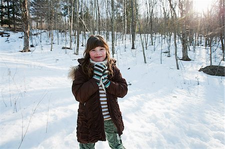 simsearch:614-03903014,k - Girl in snow, portrait Stock Photo - Premium Royalty-Free, Code: 6122-08212414