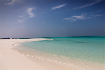 simsearch:6113-07160363,k - Tranquil blue tropical ocean beach Stock Photo - Premium Royalty-Free, Code: 6124-08945976