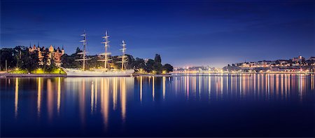simsearch:6126-08643394,k - Sweden, Stockholm, View of harbor and city Stock Photo - Premium Royalty-Free, Code: 6126-08644470