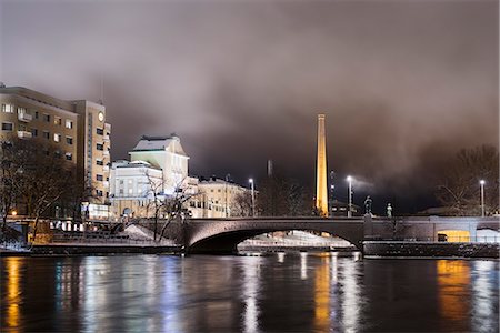 simsearch:6126-08659505,k - Finland, Pirkanmaa, Tampere, Night city scene with brick bridge Stock Photo - Premium Royalty-Free, Code: 6126-08659534