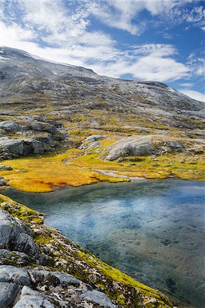 simsearch:6126-09102813,k - Norway, More og Romsdal, Sunnmore, Scenic view of landscape Photographie de stock - Premium Libres de Droits, Code: 6126-08636312