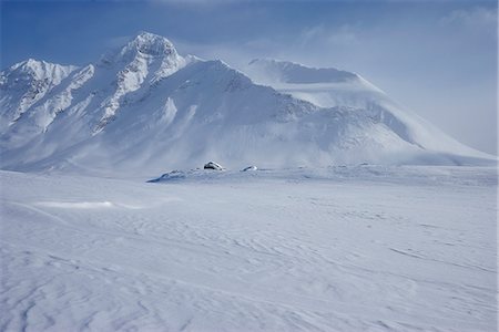 simsearch:6126-09266987,k - Sweden, Lapland, Sarek National Park, Pierikpakte, Mountain in winter Foto de stock - Sin royalties Premium, Código: 6126-08636437