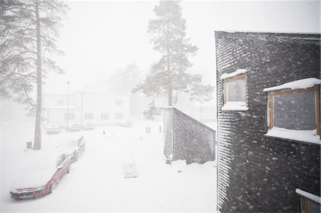 simsearch:6126-09266599,k - A snow covered town in Sweden Foto de stock - Sin royalties Premium, Código: 6126-09103815