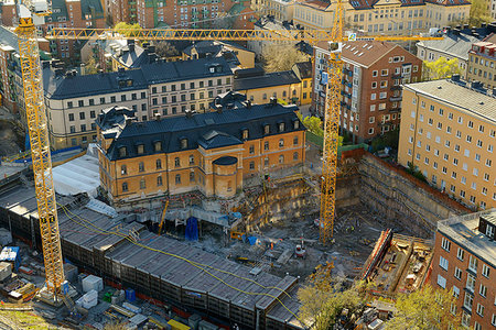 simsearch:6126-09267444,k - Elevated view of construction site in Stockholm, Sweden Stockbilder - Premium RF Lizenzfrei, Bildnummer: 6126-09267445