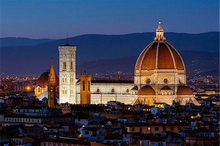 Santa Maria in fiore cathedral, Florence, Tuscany, Italy Stock Photo - Premium Royalty-Free, Code: 6129-09044699