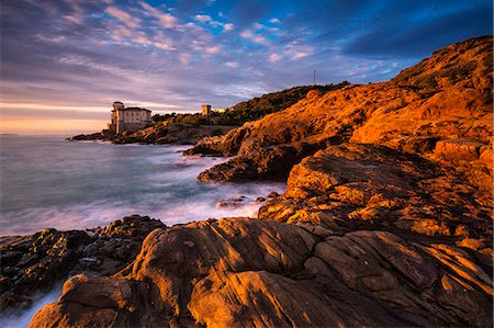 Europe, Italy, Boccale castle at Sunset, province of Livorno, Italy. Photographie de stock - Premium Libres de Droits, Code: 6129-09044727