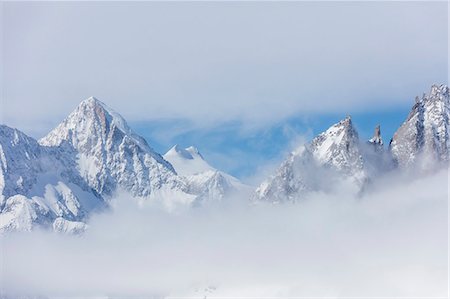 swiss mountain - Aletsch Glacier seen from Betterhorn surrounded by snow Bettmeralp district of Raron canton of Valais Switzerland Europe Stock Photo - Premium Royalty-Free, Code: 6129-09044835