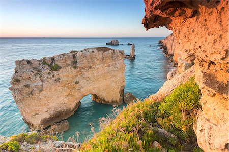 syracuse - Reef of Siracusa Europe, Italy, Sicily region, Siracusa district, Rock of the two priests Photographie de stock - Premium Libres de Droits, Code: 6129-09044983