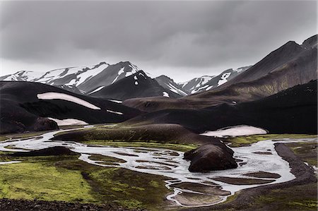 brook in the Highlands of Iceland, Landmannalaugar, Iceland Photographie de stock - Premium Libres de Droits, Code: 6129-09057648