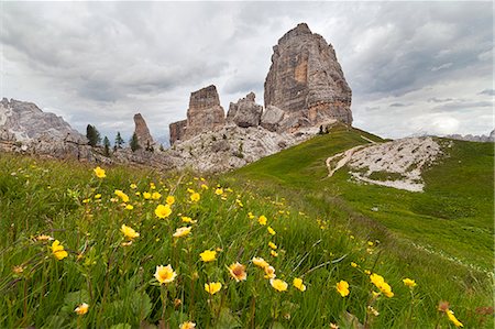 Cinque Torri, Ampezzo Dolomites, Cortina d'Ampezzo, Belluno, Veneto, Italy. Stock Photo - Premium Royalty-Free, Code: 6129-09057618