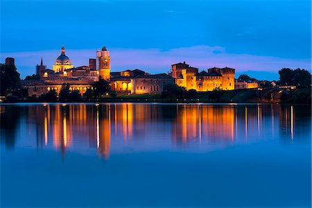 ducal palace - Mantova,Lombardy,Italy Foto de stock - Sin royalties Premium, Código: 6129-09058245