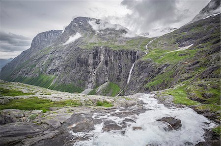 river & mountains - Trollstigen, More og Romsdal county, Norway Stock Photo - Premium Royalty-Free, Code: 6129-09058228