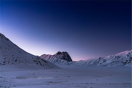 Sunset on Gran Sasso d'Italia, Campo Imperatore, Teramo province, Abruzzo, Italy, Europe Photographie de stock - Premium Libres de Droits, Code: 6129-09086841