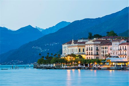 Bellagio, lake Como, Como district, Lombardy, Italy. Stock Photo - Premium Royalty-Free, Code: 6129-09086852