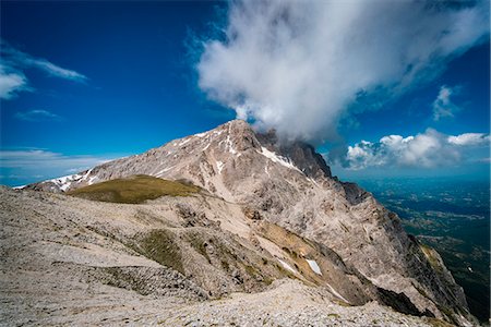 simsearch:6129-09086791,k - Gran Sasso d'Italia photographed by Mount Aquila, Campo Imperatore, L'Aquila province, Abruzzo, Italy, Europe Stock Photo - Premium Royalty-Free, Code: 6129-09086825