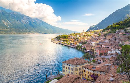 seeufer - Limone sul Garda, Garda Lake, Brescia Province, Lombardy, Italy Photographie de stock - Premium Libres de Droits, Code: 6129-09087051