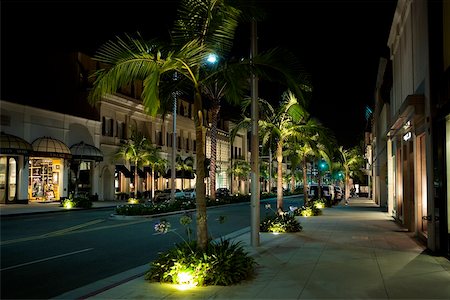 streets and buildings of california - Sidewalk at the Rodeo Drive at night, Los Angeles, California, USA Stock Photo - Premium Royalty-Free, Code: 625-00804387