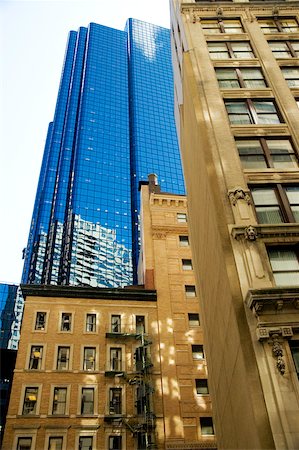 simsearch:625-00805538,k - Low angle view of buildings in a city, Boston, Massachusetts, USA Foto de stock - Sin royalties Premium, Código: 625-00804533