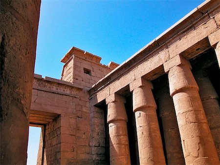 simsearch:625-00805436,k - Low angle view of columns in a temple, Temples Of Karnak, Luxor, Egypt Stock Photo - Premium Royalty-Free, Code: 625-00804561