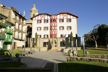 simsearch:625-00800903,k - Path leading to a building, Spain Foto de stock - Royalty Free Premium, Número: 625-00804863