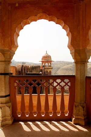 simsearch:625-00804809,k - Dome of a fort viewed from a balcony, Jaigarh Fort, Jaipur, Rajasthan, India Foto de stock - Sin royalties Premium, Código: 625-00804959