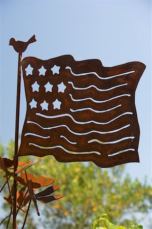 simsearch:625-00840350,k - Close-up of a rusted American flag Stock Photo - Premium Royalty-Free, Code: 625-00805193