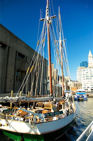 Sailboat on the water, Boston, Massachusetts, USA Stock Photo - Premium Royalty-Free, Code: 625-00805423