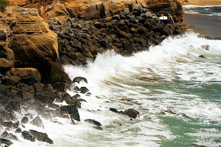 Vue d'angle élevé des vagues s'écrasant sur un rock formation, récifs de Coronado, San Diego, Californie, Etats-Unis Photographie de stock - Premium Libres de Droits, Code: 625-00805474